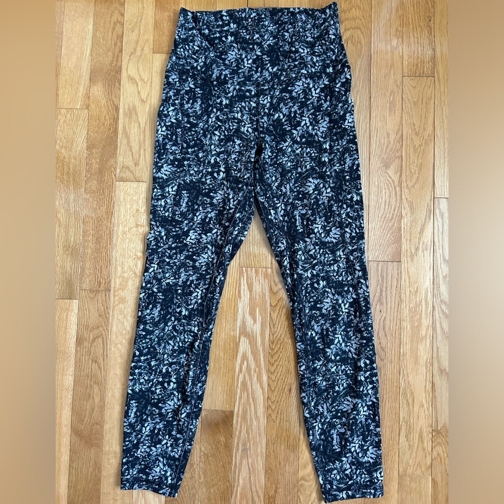 Lululemon Leggings size 6